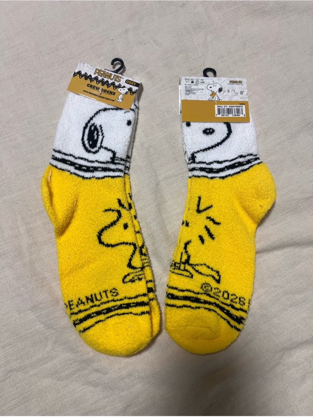 Peanuts Snoopy & Woodstock Yellow Cozy Crew Socks